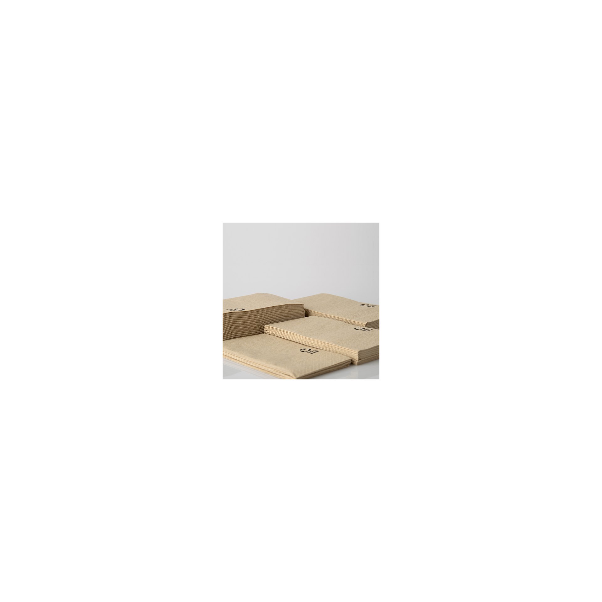 Servietten, 3-lagig 1/8-Falz 33 cm x 33 cm natur aus recyceltem Papier Servietten, 3-lagig 1/8-Falz 33 cm x 33 cm natur aus recyceltem Papier