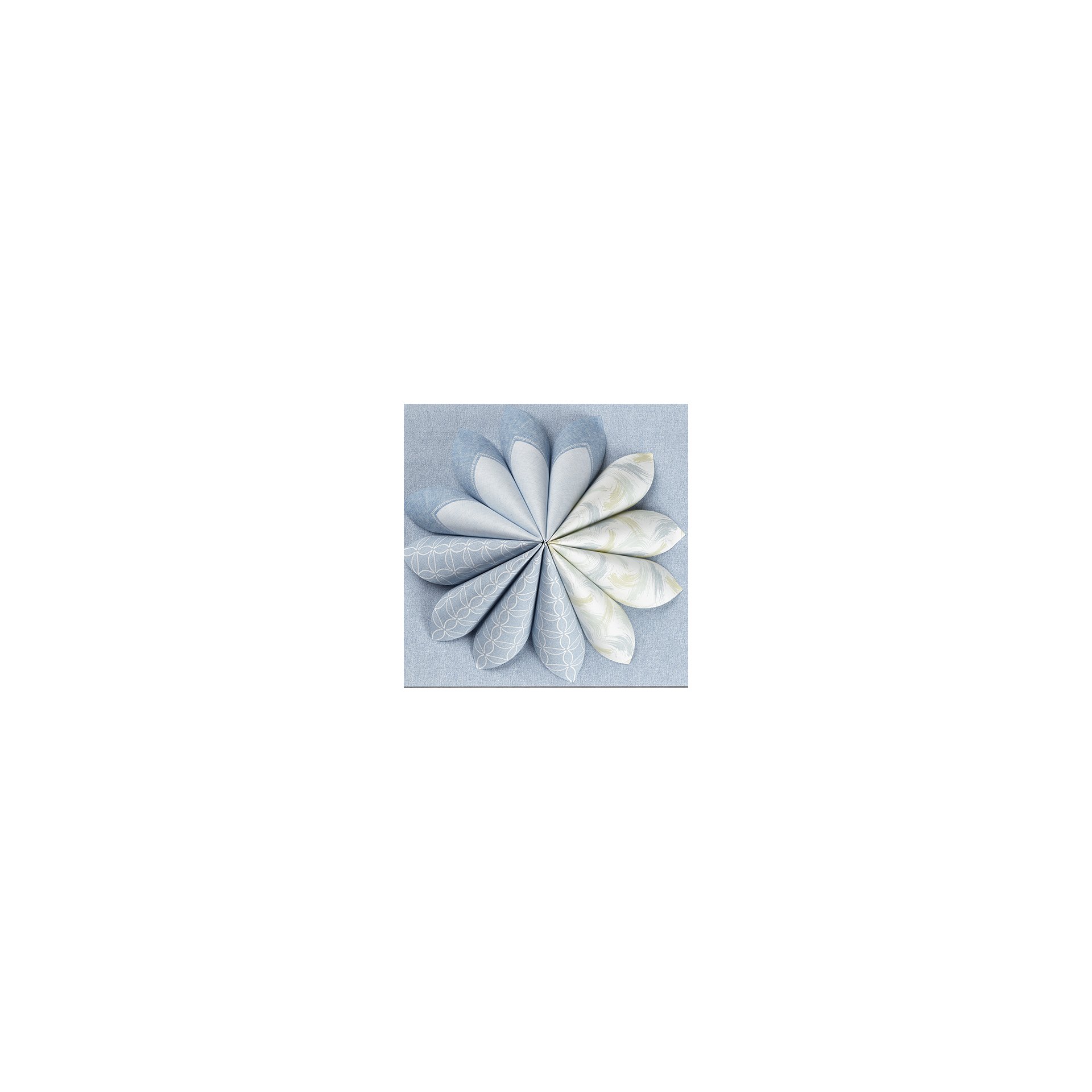 Servietten "ROYAL Collection" 1/4-Falz 40 cm x 40 cm arktikblau "Circle Flowers"