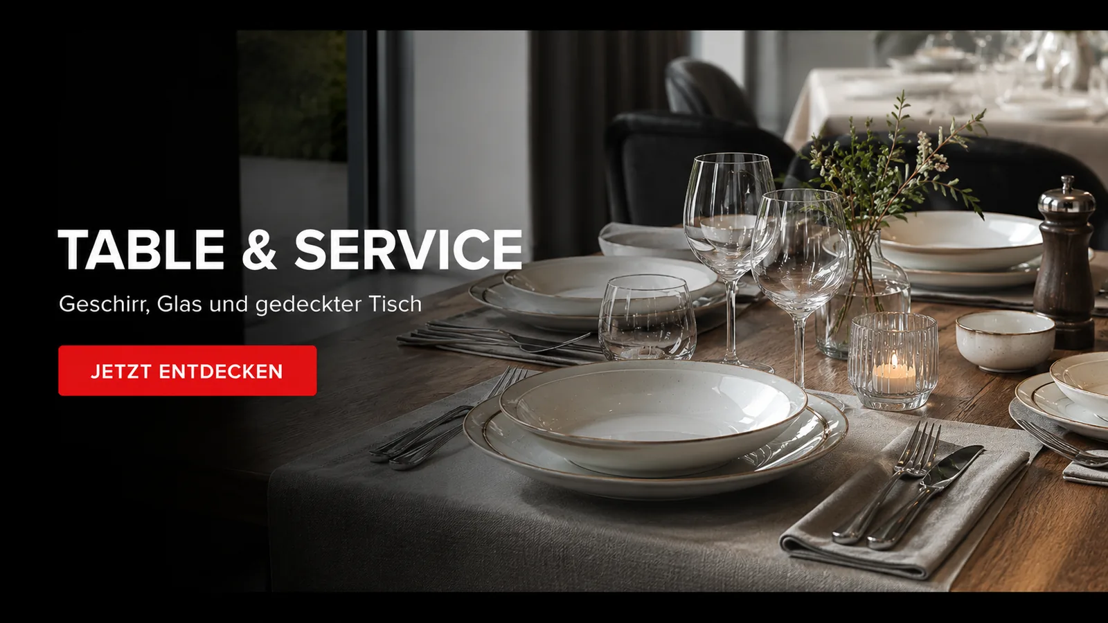 Table & Service für Gastronomie, Hotel und Restaurant mit Geschirr, Gläsern, Besteck und gedecktem Tisch